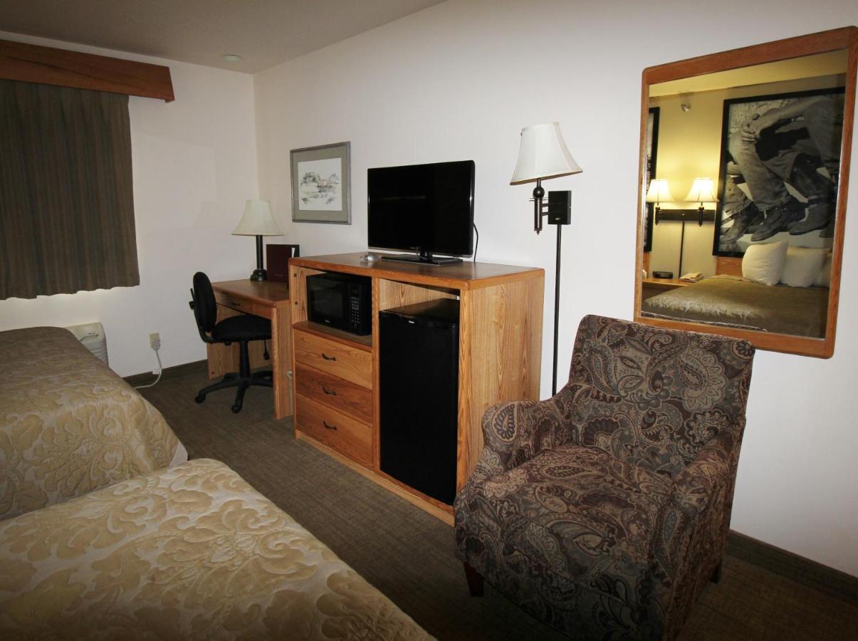 Homestead Inn And Suites Hardin Kültér fotó