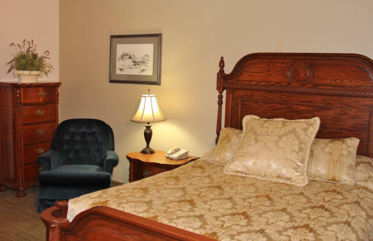 Homestead Inn And Suites Hardin Kültér fotó