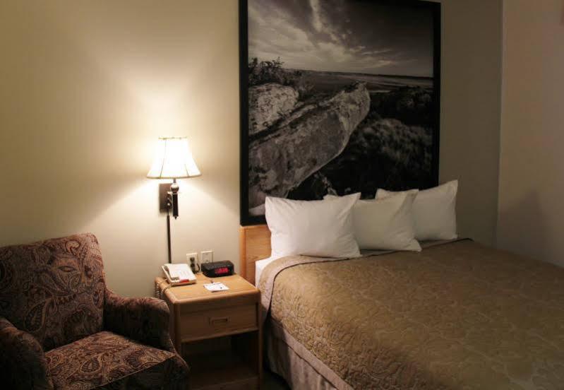 Homestead Inn And Suites Hardin Kültér fotó